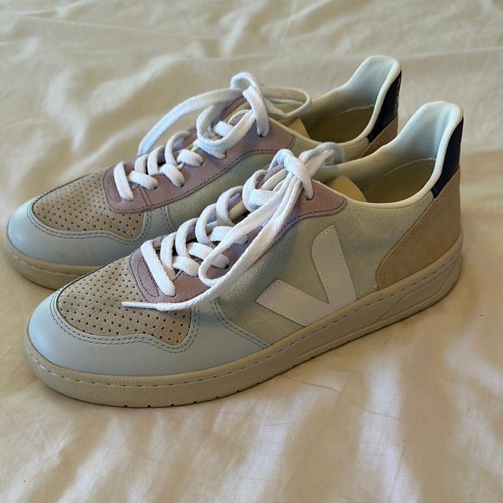 Veja Men's Sneakers - Light Blue and Beige